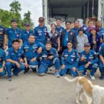 “มูลนิธิป่อเต็กตึ๊ง เสริมทัพทีมบรรเทาฯ-สังคมสงเคราะห์ ล่องใต้เข้าพื้นที่น้ำท่วม เร่งส่งต่อธารน้ำใจ สู้มหาอุทกภัยภาคใต้” ยกทัพเครื่องอุปโภคบริโภคบรรทุกรถเทรลเลอร์ และรถบรรทุกมูลนิธิฯ บรรเทาทุกข์ผู้ประสบภัยจังหวัดสงขลา พัทลุง และจังหวัดอื่นๆ ต่อเนื่อง