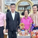 อดีตผบช.ภ.5  เข้าอวยพรเนื่องในโอกาสวันคล้ายวันเกิด (3 มิ.ย.) แด่ ดร.นฤมล สุรเศรษฐ ประธานกรรมการ L.S.Jewelry Group
