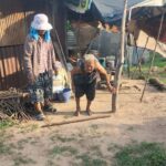 บุรีรัมย์ โดนตัดบัตรคนจนฐานมีประกันชีวิต ยาย 67 ปีต้องกินไข่ต้มประทังชีวิต
