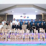 มูลนิธิป่อเต็กตึ๊ง สนับสนุนค่าพาหนะ และสิ่งของ ให้แก่ ผู้รับขาเทียม ช่างและอาสาสมัคร ในโครงการออกหน่วยทำขาเทียม พระราชทานเคลื่อนที่ ครั้งที่ 178 เพื่อถวายเป็นพระราชกุศลแด่สมเด็จพระนางเจ้าสิริกิติ์ พระบรมราชินีนาถ พระบรมราชชนนีพันปีหลวง และสมเด็จพระเจ้าลูกเธอ เจ้าฟ้าพัชรกิติยาภา นเรนทิราเทพยวดี กรมหลวงราชสาริณีสิริพัชร มหาวัชรราชธิดา ณ หอประชุมวิทยาลัยเทคนิคหาดใหญ่ อำเภอหาดใหญ่ จังหวัดสงขลา