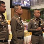 “บิ๊กราญ” แถลงข่าว “ชุดยาเสพติด กก.ดส. รวบ 2 ทรชน! คาบ้านเก็บยาบ้าล็อตมหึมา กว่า 9,560,000 เม็ด รวมมูลค่ากว่า 500 ล้านบาท”