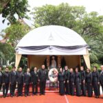 2 สมาคม​หนังสือพิมพ์ฯ​ นำคณะกรรมการ–ที่ปรึกษา เข้าถวายความอาลัย ณ พระบรมมหาราชวัง